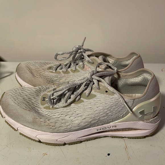 Under Armour Mens HOVR Sonic Running Sneaker Shoe light grey Sz 9.5 - Picture 1 of 10